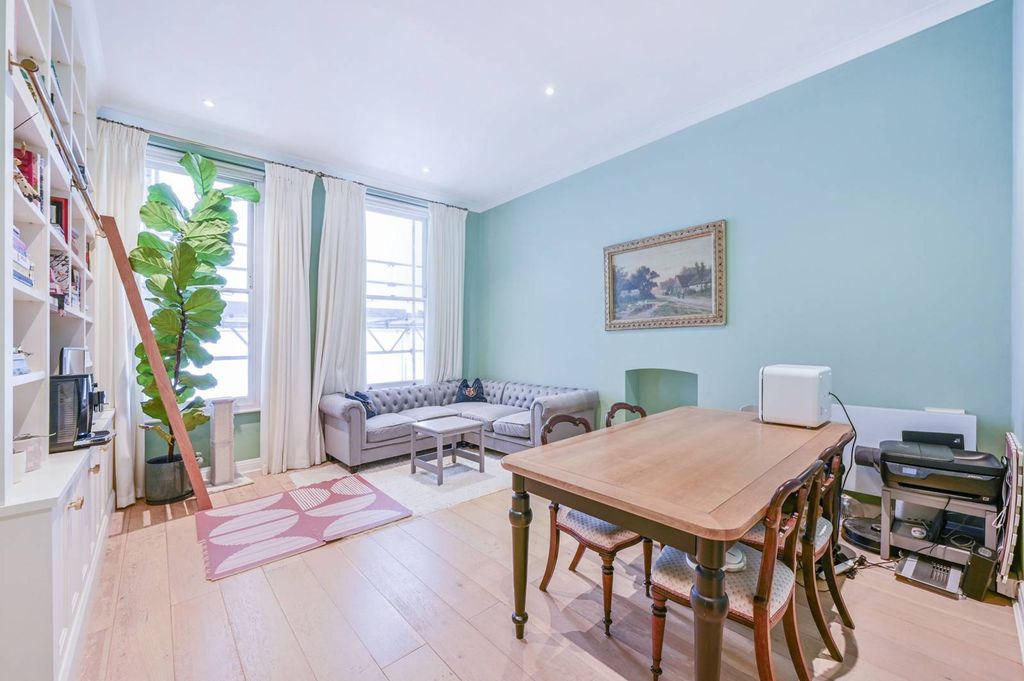 Property photo 2 of 7