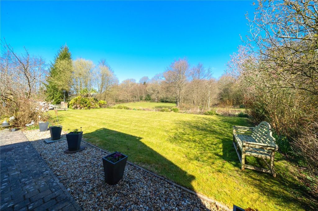 Property photo 3 of 42 Picture No. 01