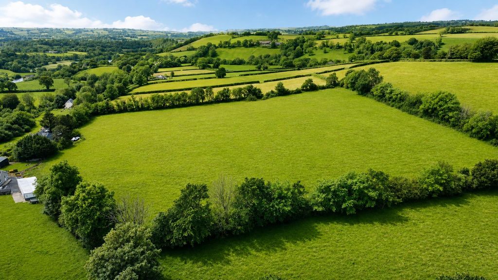 Property photo 1 of 9 Land Gilfachglyd.Png