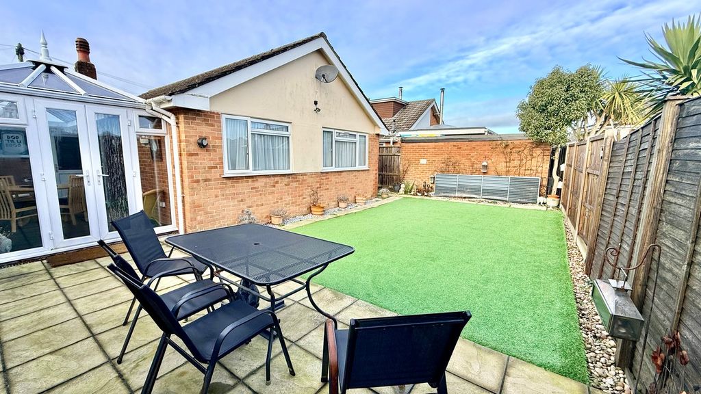 Property photo 3 of 14