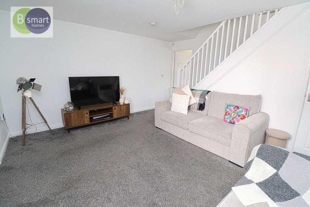 Property photo 3 of 16 Img_2579