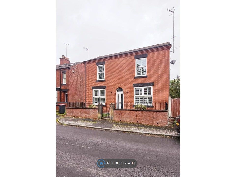 Property photo 1 of 14