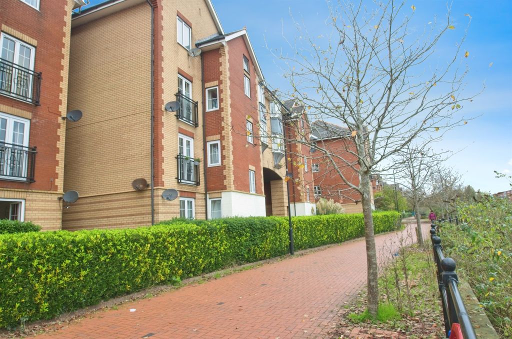 Property photo 1 of 10