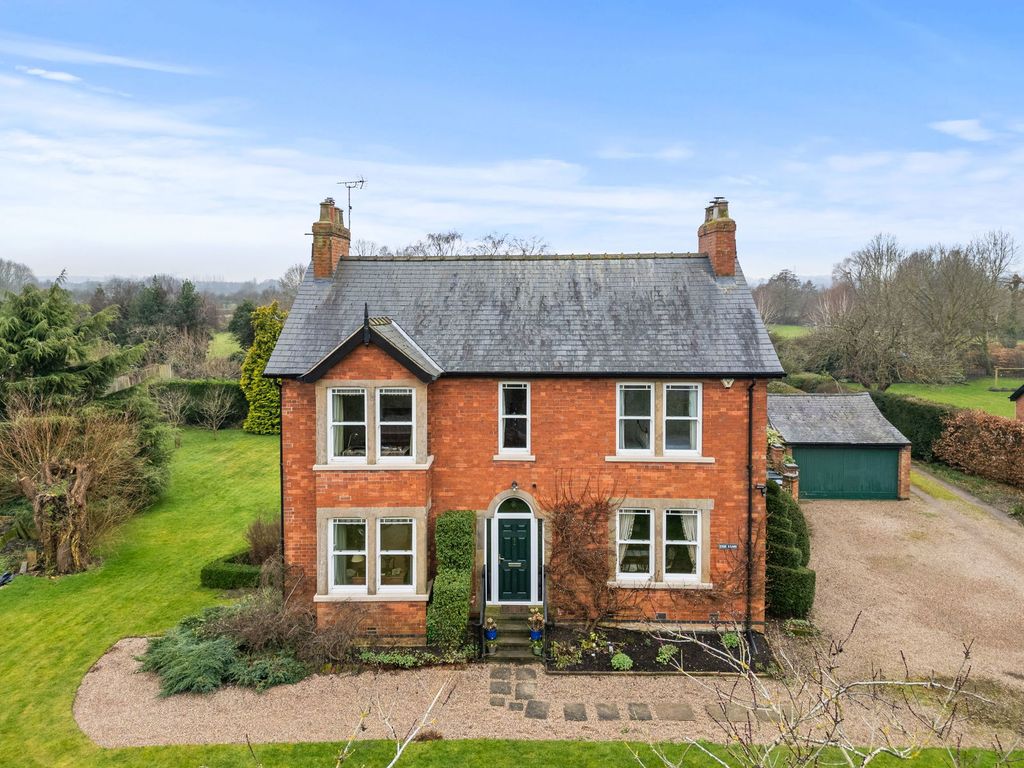 Property photo 1 of 48