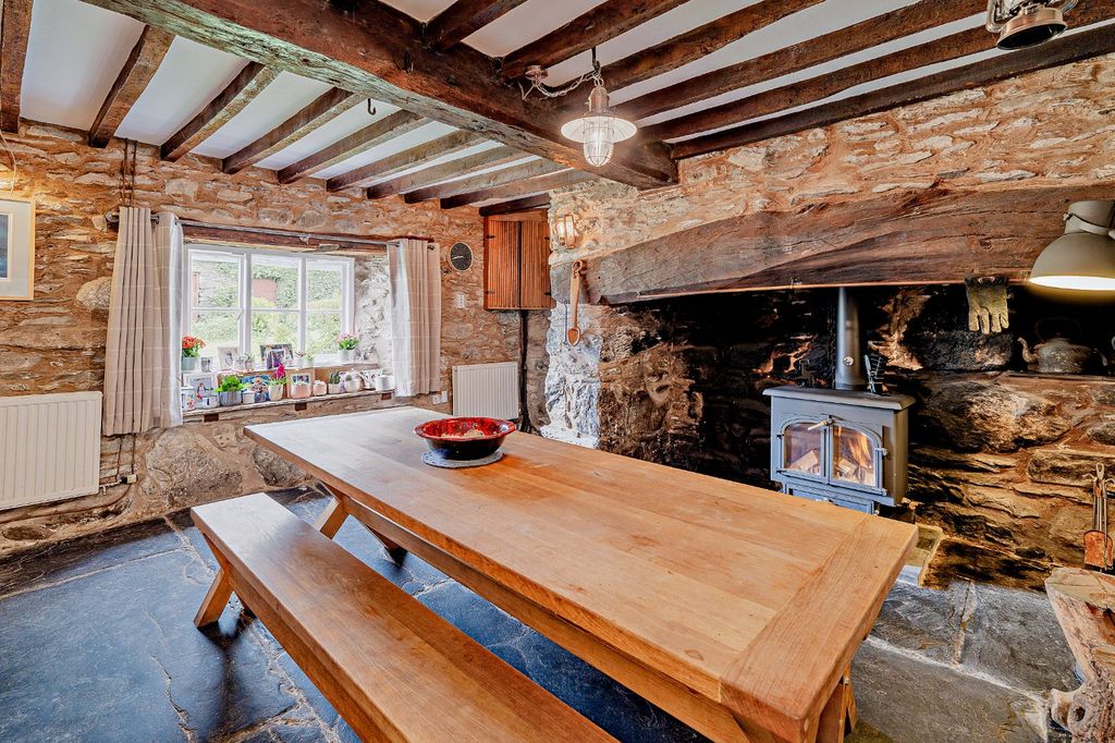 Additional image 8 of 6 bed detached house for salePentre Llyn Cymmer, Cerrigydrudion, Corwen LL21