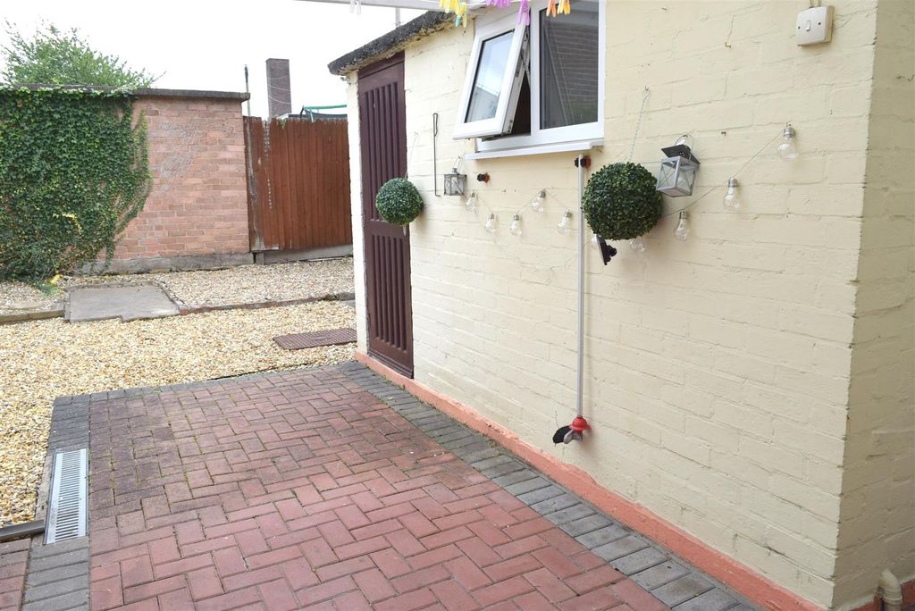 Additional image 15 of 2 bed terraced house to rentWestern Avenue, Chester CH1