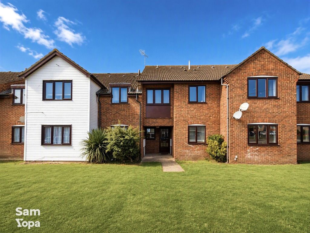 Property photo 3 of 13 Img_1046