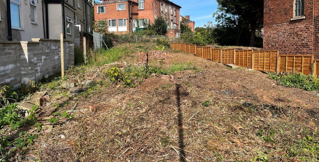 Property photo 2 of 13