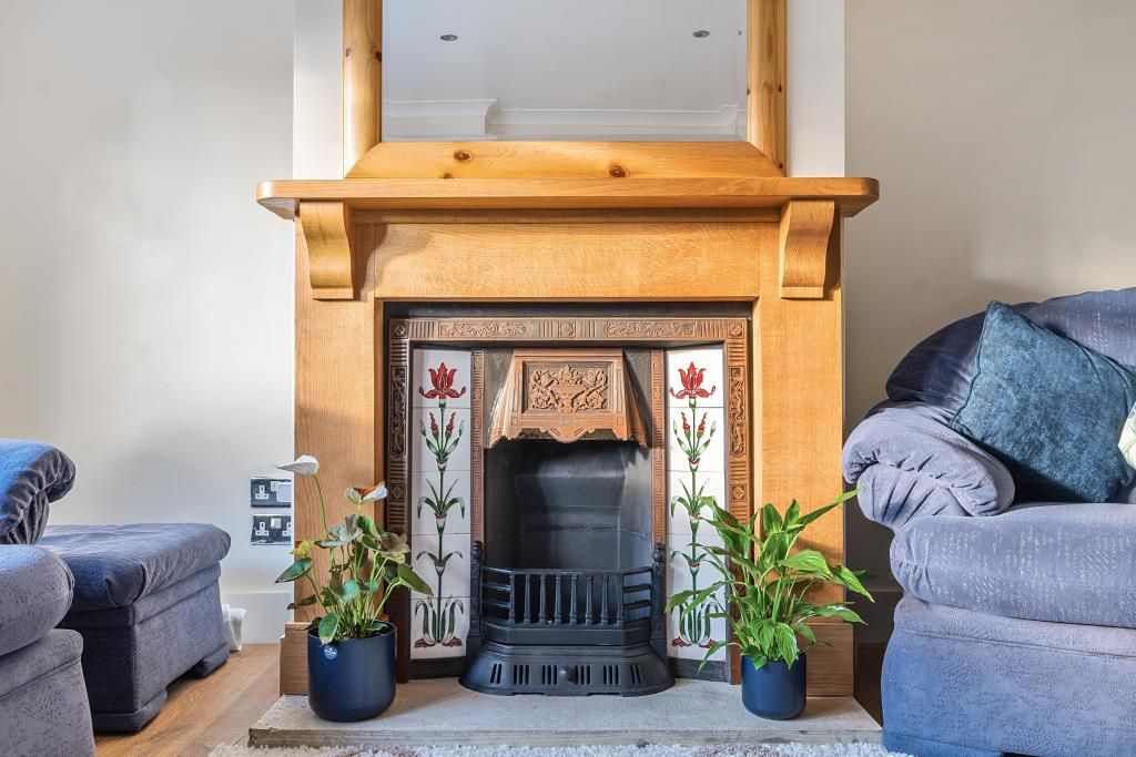 Property photo 3 of 11 Fireplace