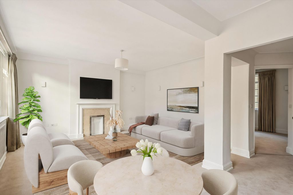 Property photo 1 of 8 Image