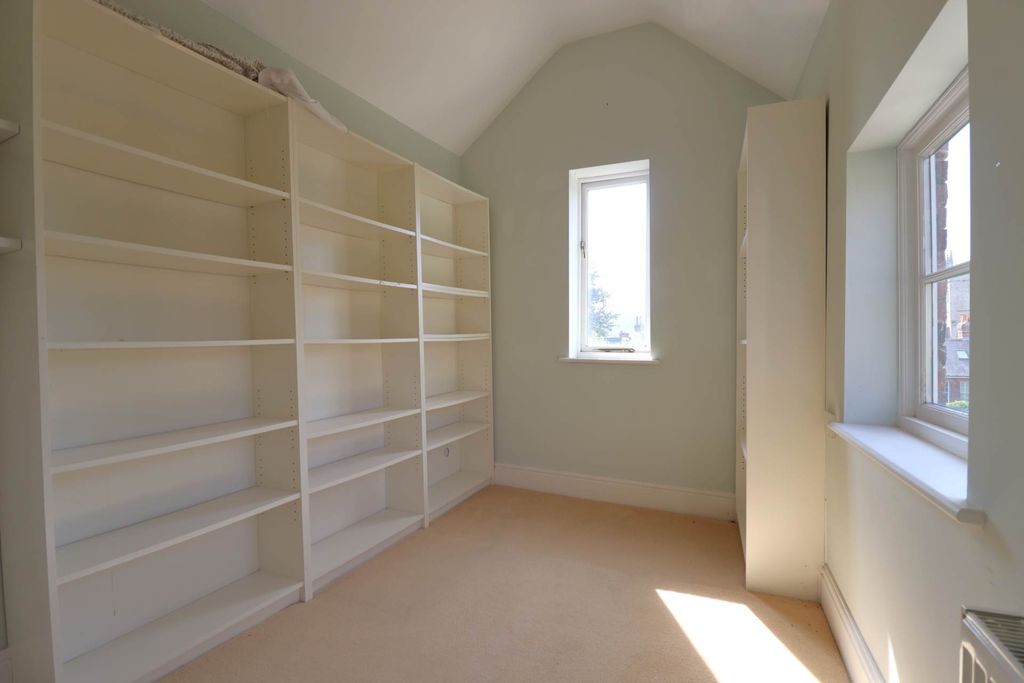 Additional image 9 of 3 bed town house for saleKingsbury Street, Marlborough SN8