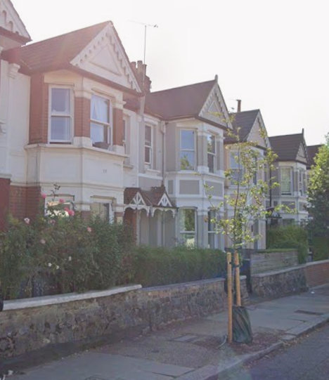 Property photo 1 of 2