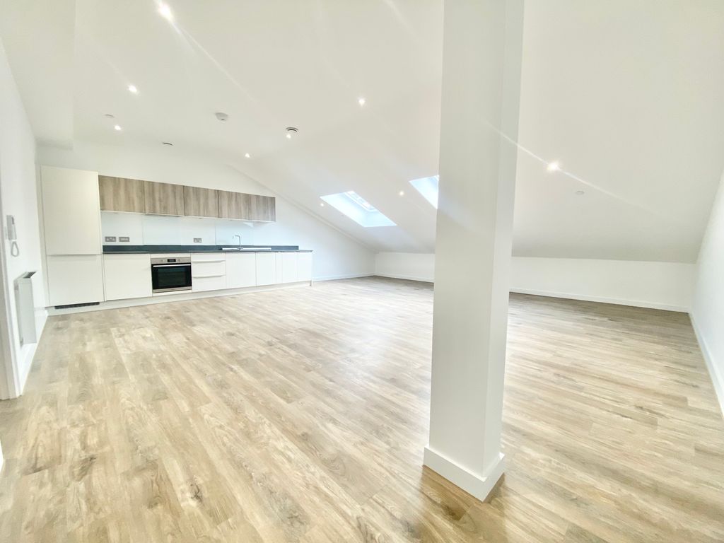 Property photo 2 of 5 Living Room