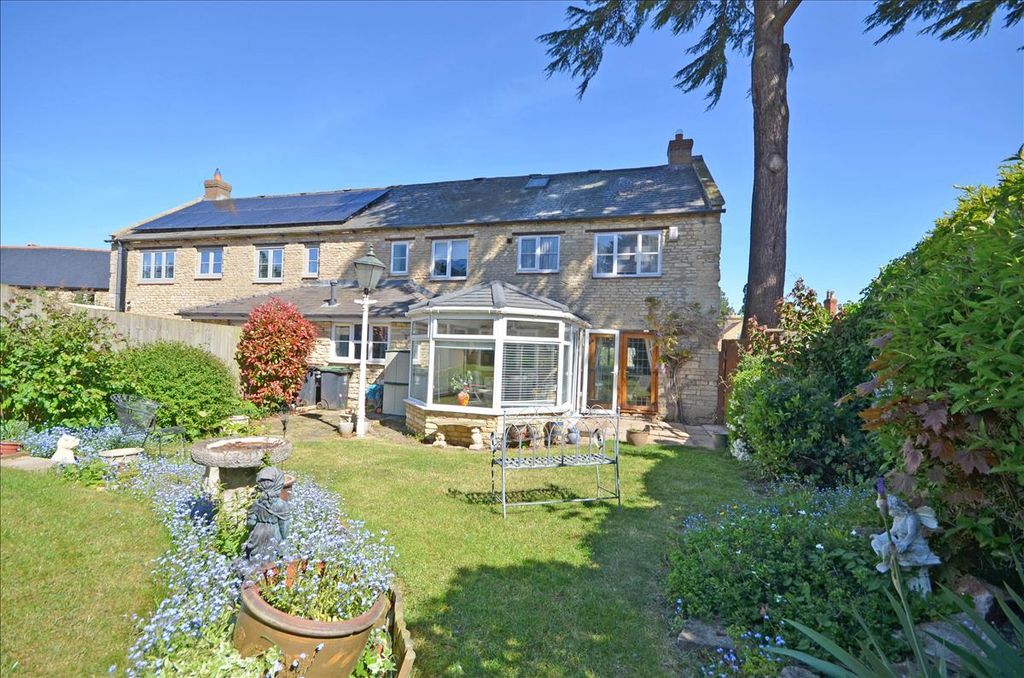 Property photo 2 of 24