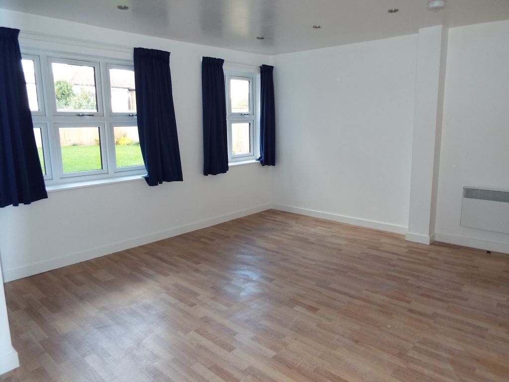 Property photo 3 of 6