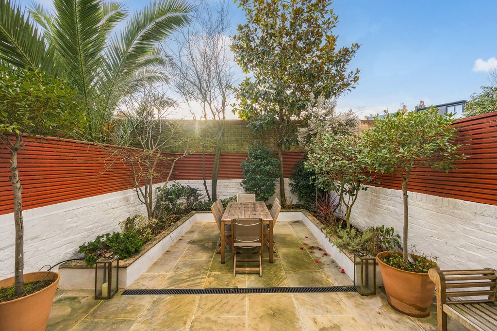 Property photo 2 of 15 Picture No. 39