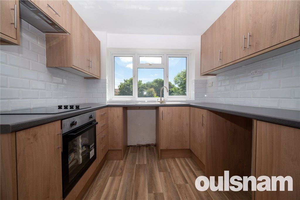 Property photo 2 of 20 Picture No. 04