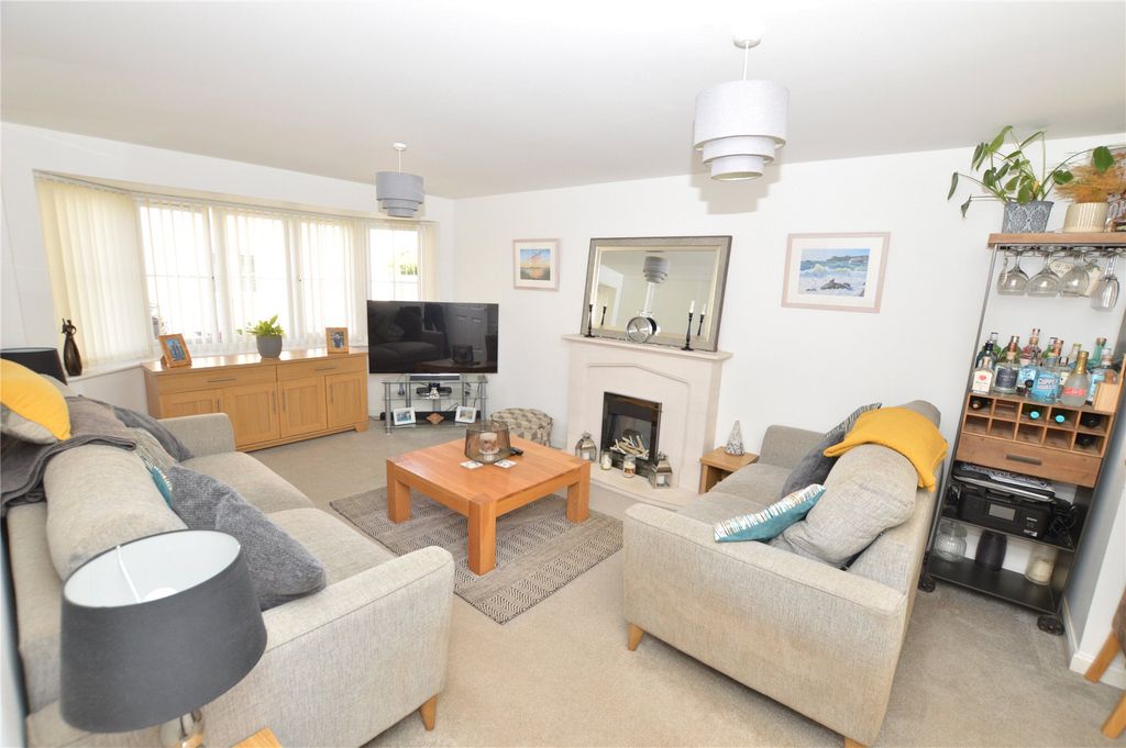 Property photo 3 of 12 Picture No. 62