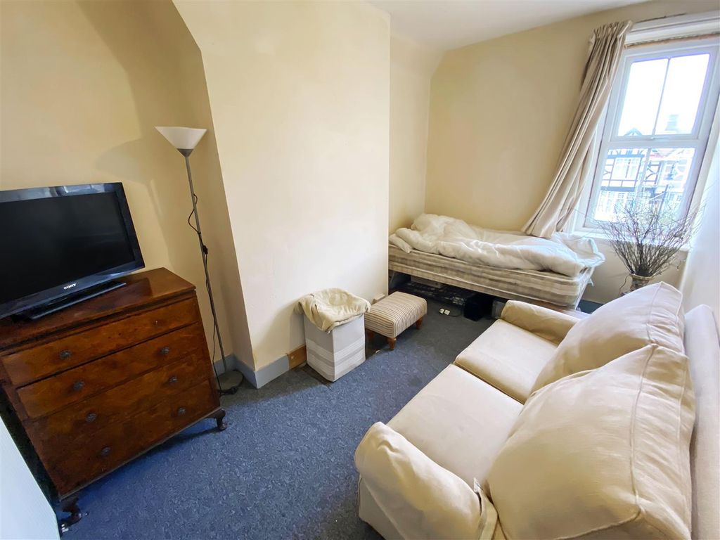 Additional image 11 of 2 bed flat for saleNorfolk Road, Littlehampton BN17
