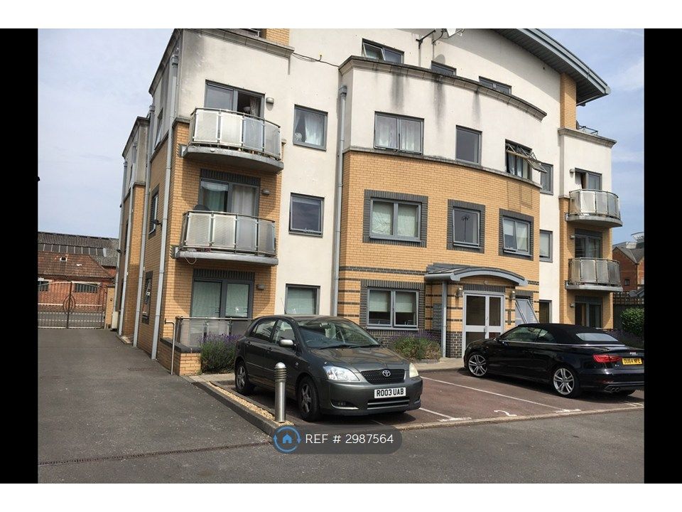 Property photo 2 of 14