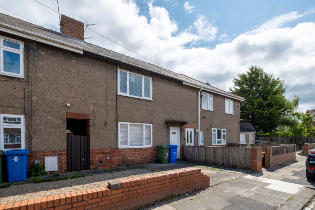 Property photo 1 of 24