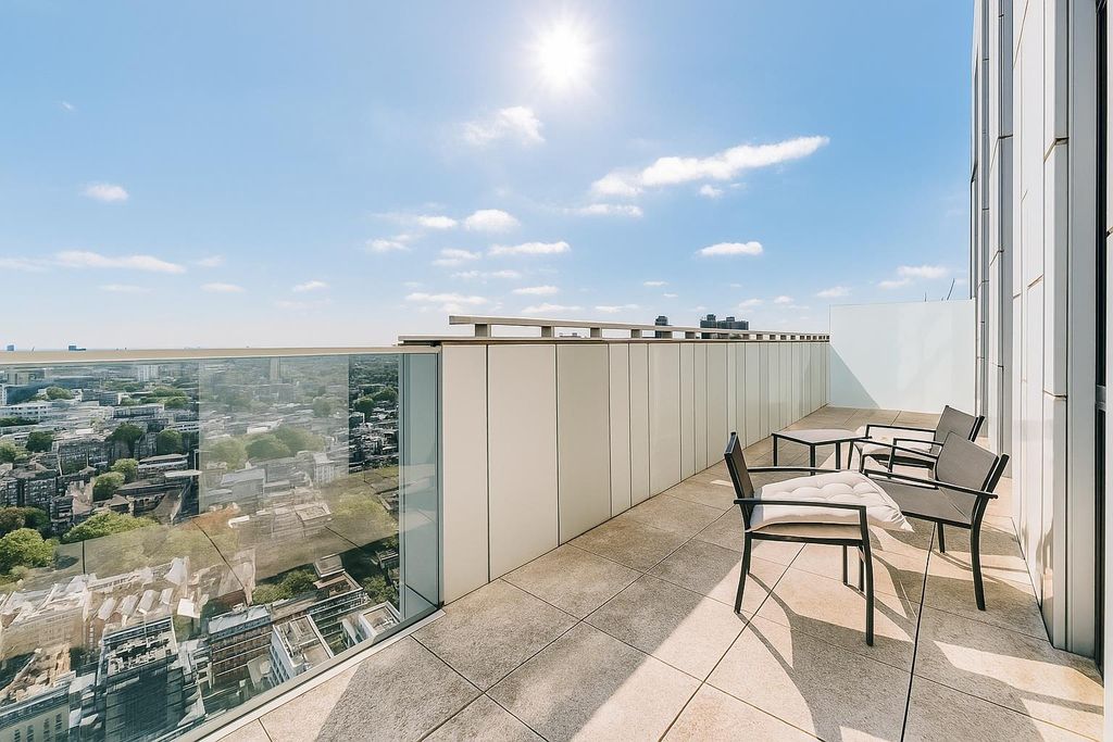 Property photo 2 of 15 Ab17.Jpg