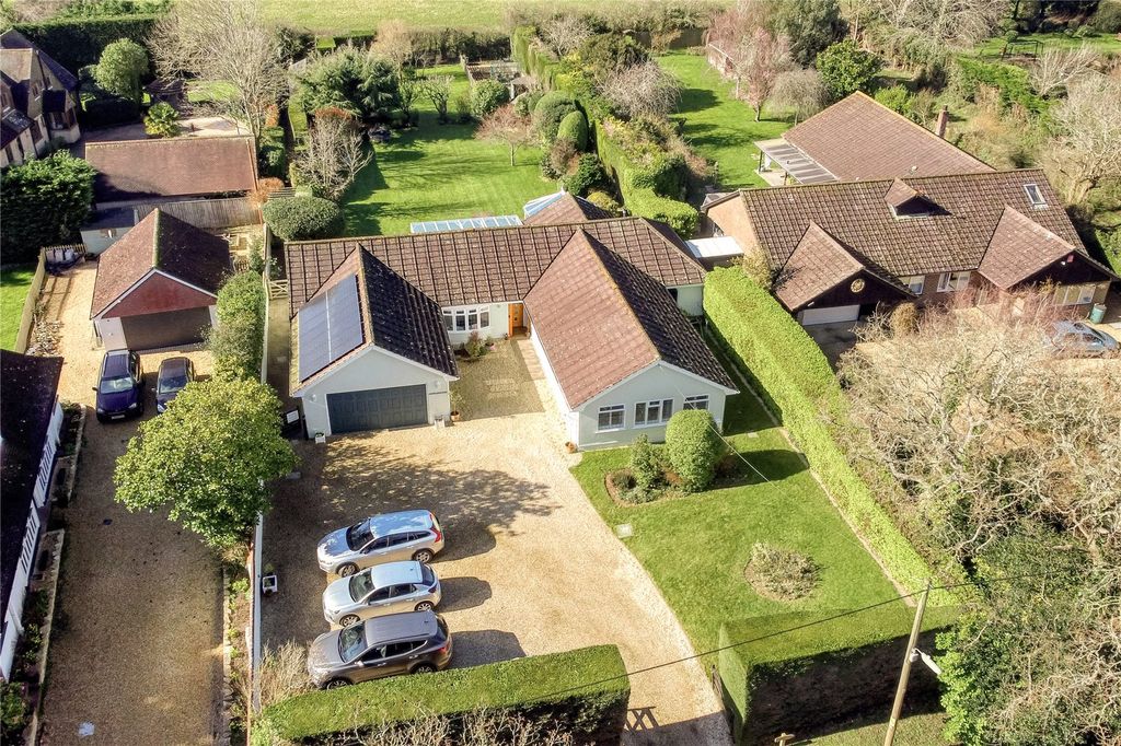 Property photo 1 of 40 Picture No. 81