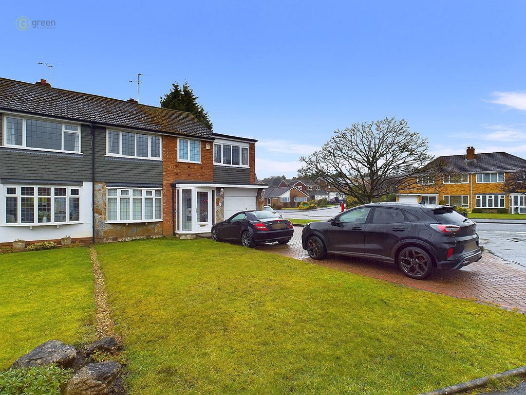 Property photo 2 of 31