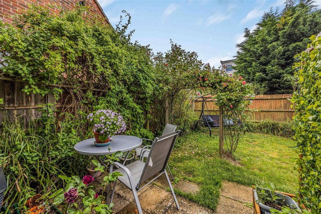 Property photo 3 of 20 Anthony Way, Emsworth-Small-Porticomarketing-Nexa-