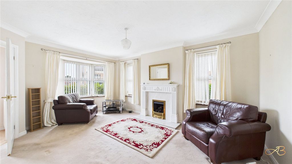 Property photo 3 of 27 Picture No. 07