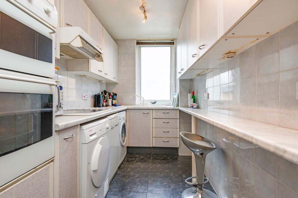 Property photo 2 of 16 Front