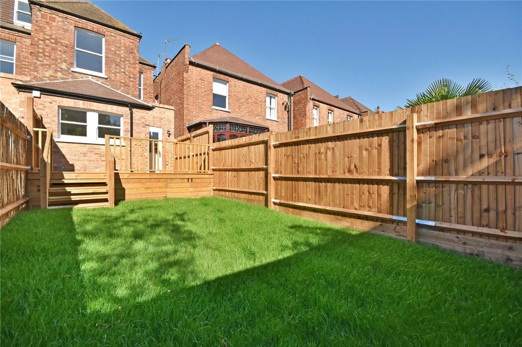 Property photo 3 of 14 Picture No. 13
