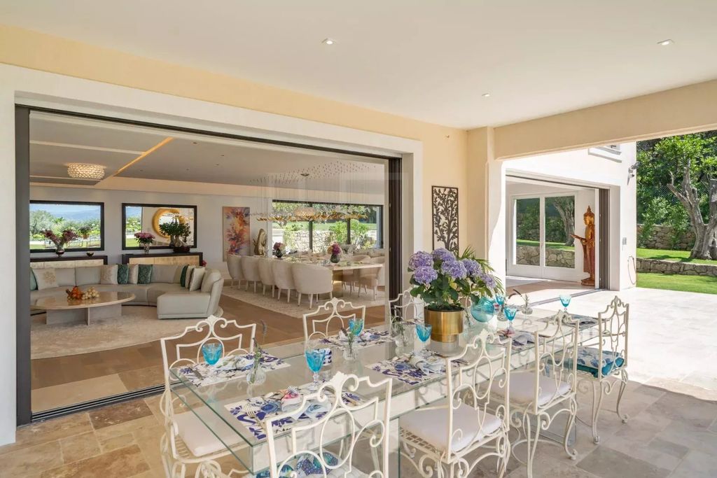 Property photo 3 of 18