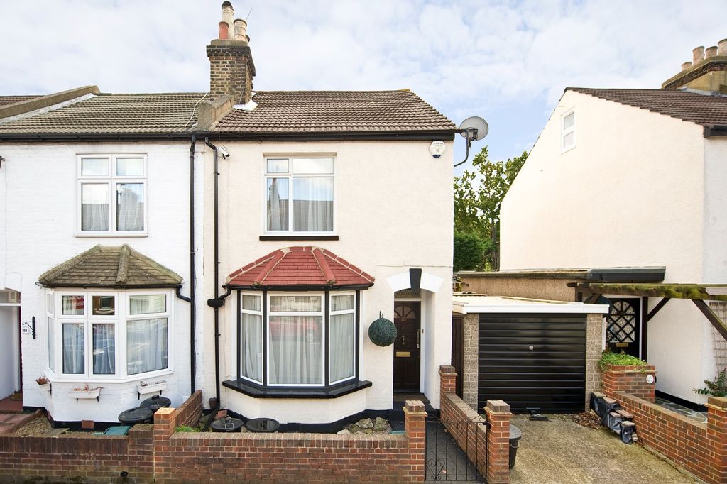 Property photo 1 of 6 5289250