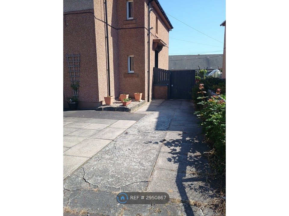 Property photo 1 of 31