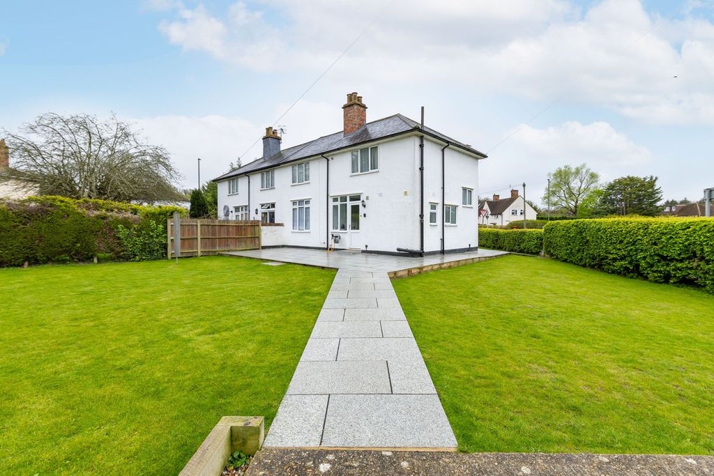 Property photo 2 of 24