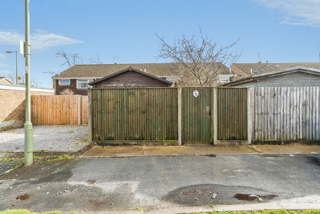 Property photo 3 of 26 Pbox-Img.Jpg