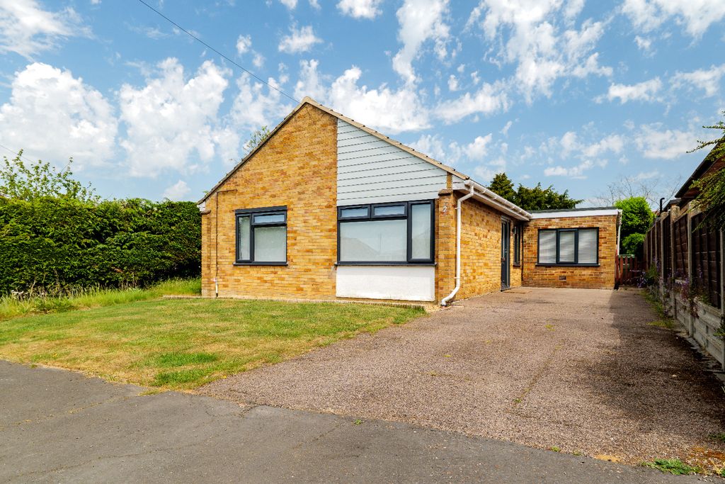 Property photo 1 of 18 4710632
