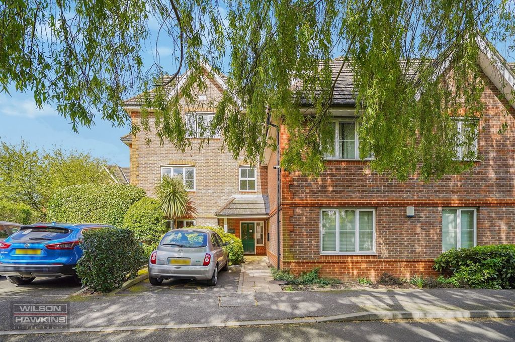 Property photo 1 of 15