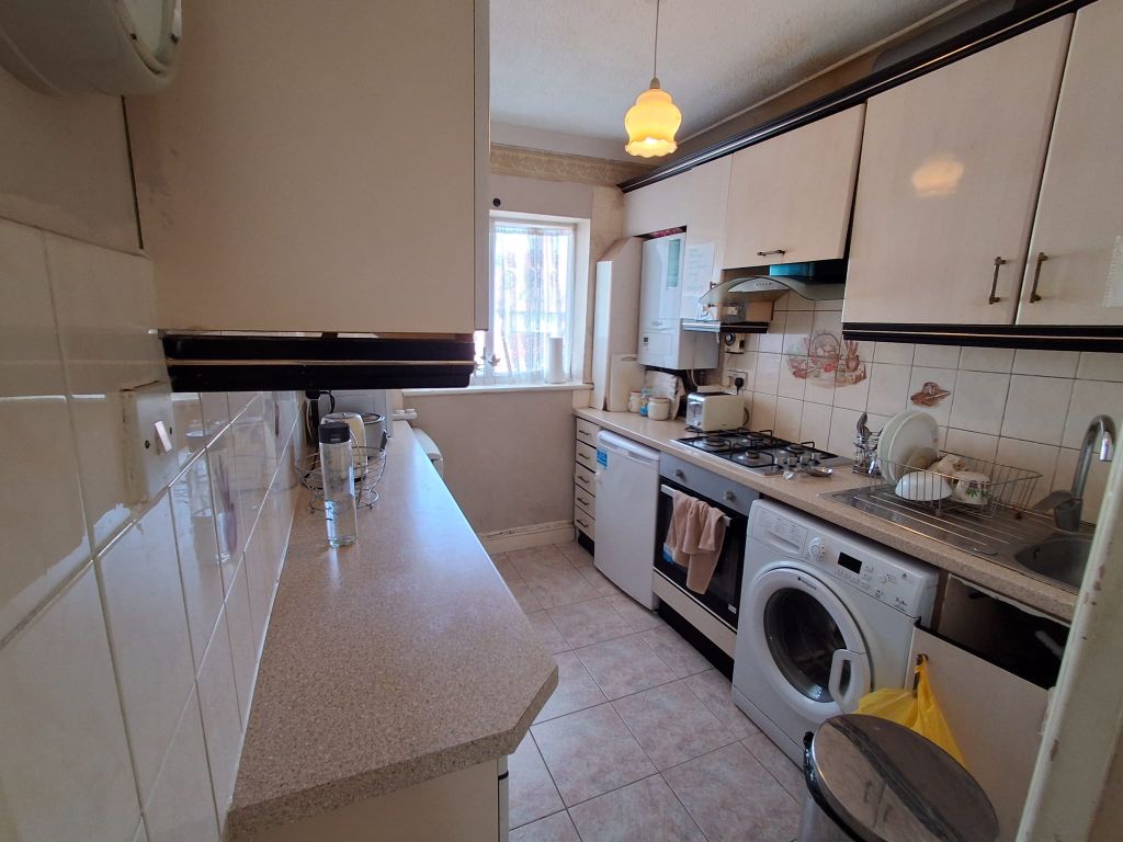 Property photo 3 of 6