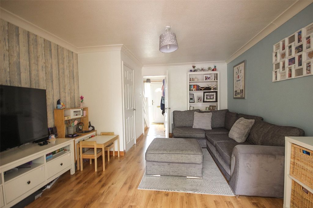 Property photo 3 of 10 Picture No. 05