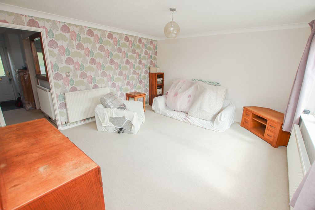 Property photo 2 of 16 4394363