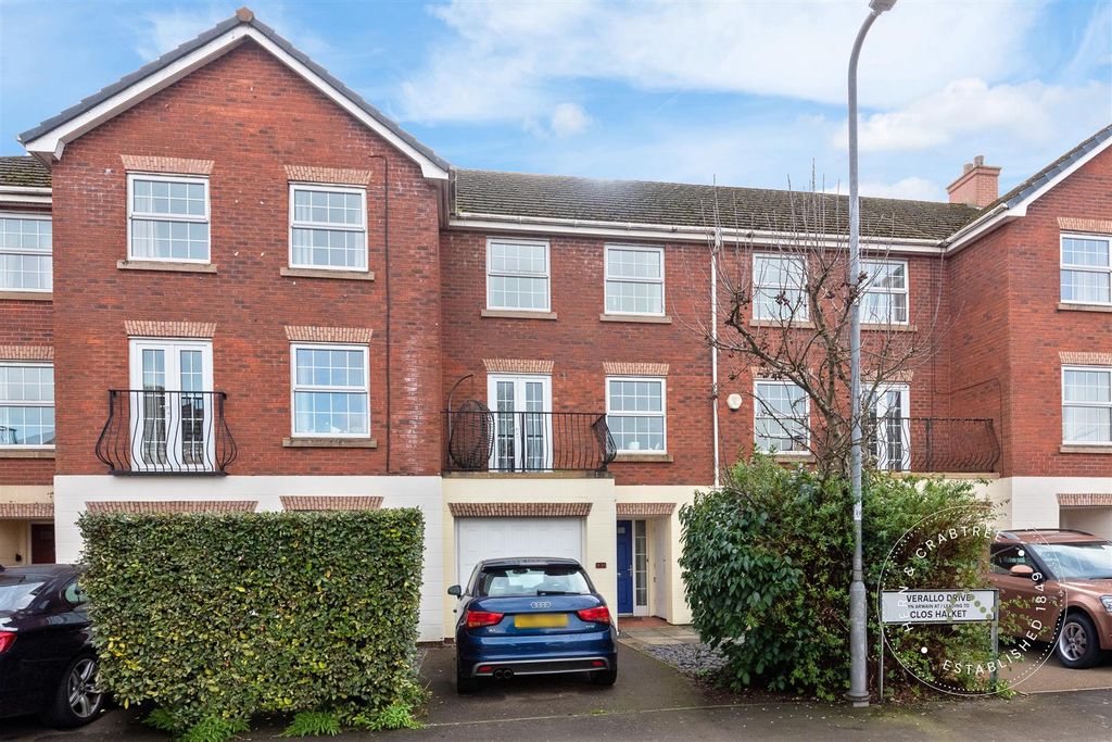 Property photo 1 of 34 Verallo-Drive-34.Jpg