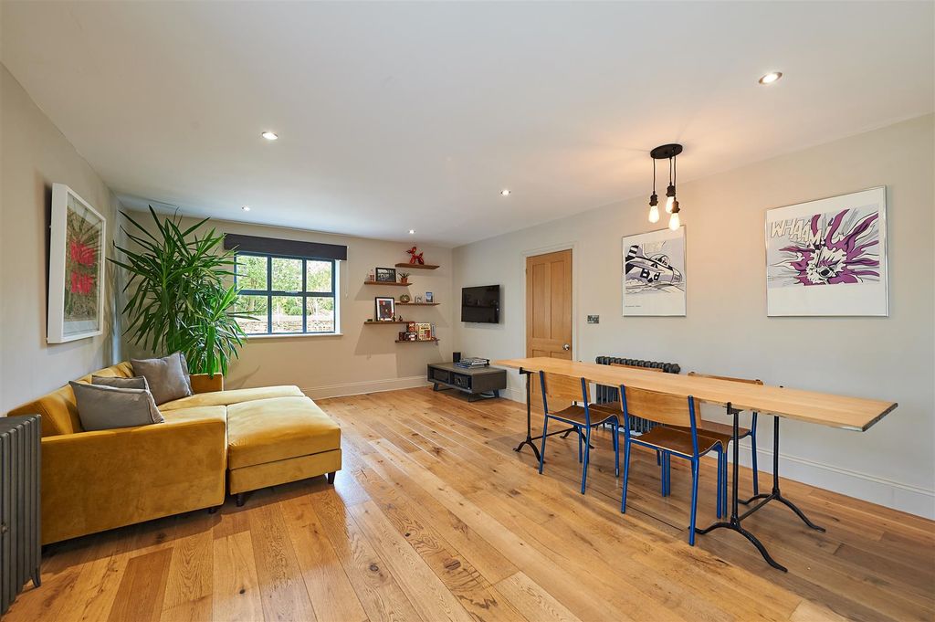 Property photo 3 of 15 Living Room Dining Area.Jpg