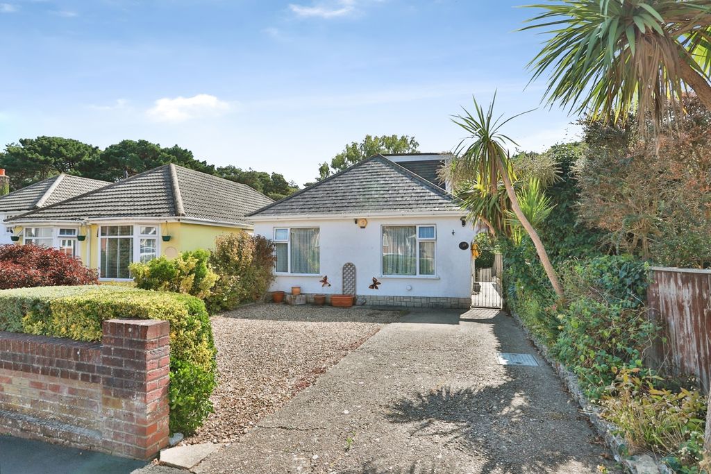 Property photo 1 of 19 Pbox-Img.Jpg