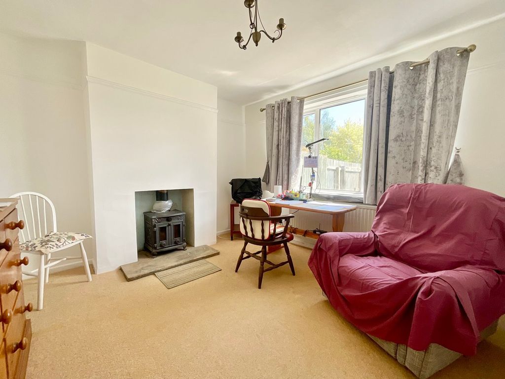 Property photo 3 of 14