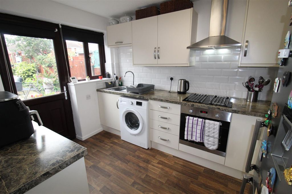 Property photo 3 of 12 Img_9242.Jpg