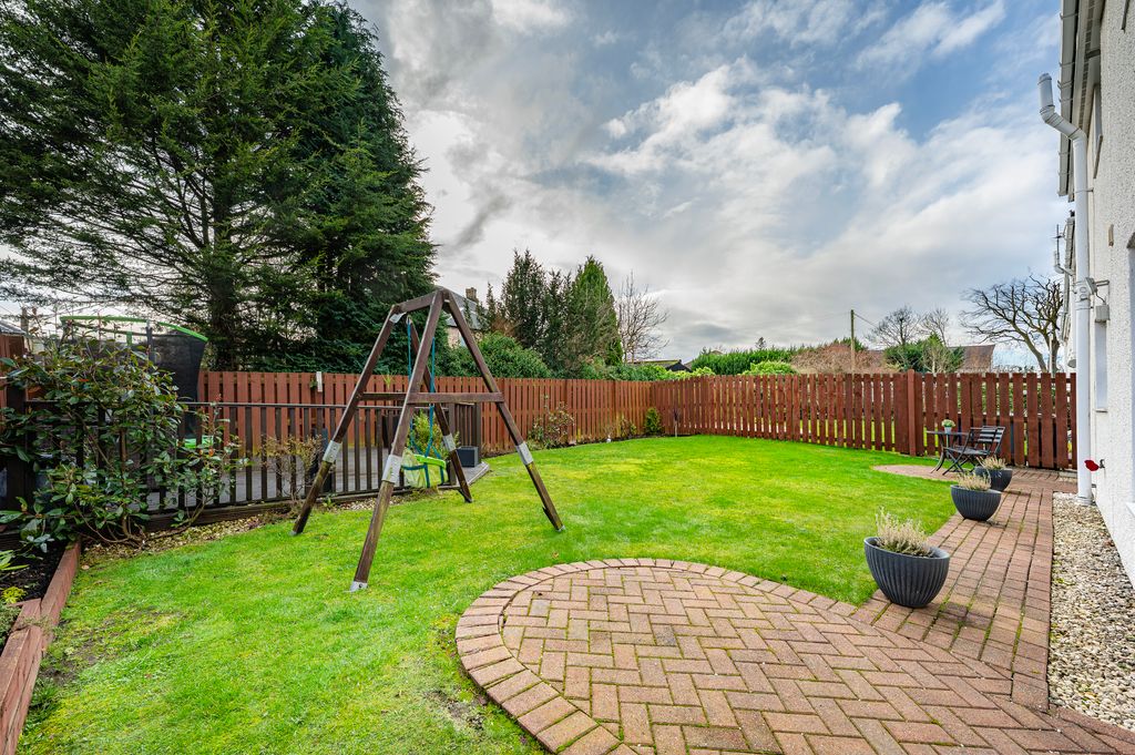 Property photo 2 of 57