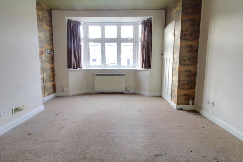 Property photo 2 of 11 Picture No. 04