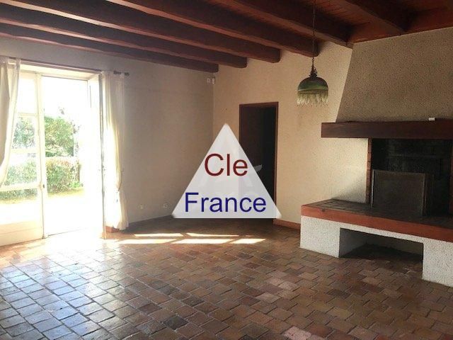 Property photo 3 of 5